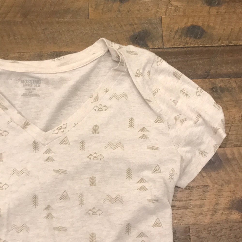 Cream and gold symbols V neck t shirt!